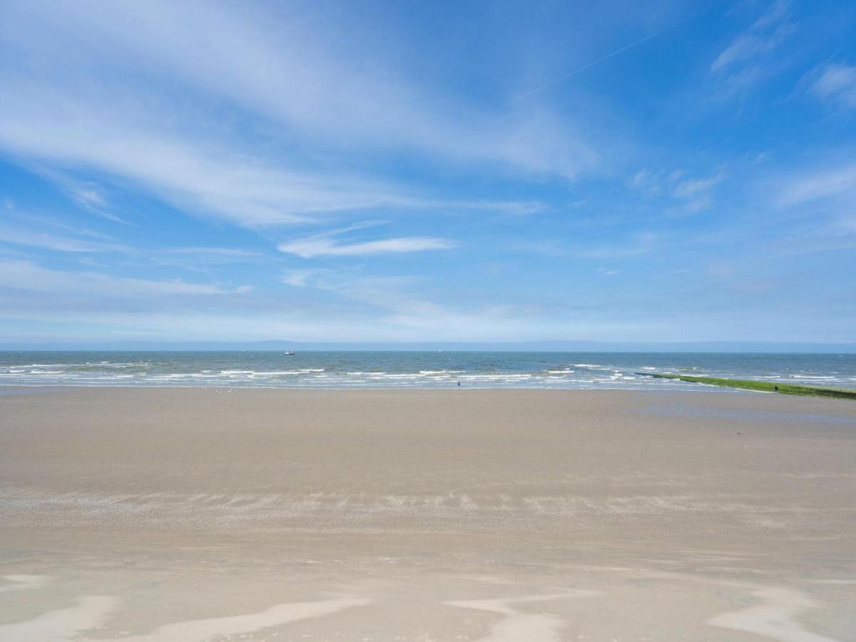Comfortable Apartment In Oostende With Sea Views エクステリア 写真